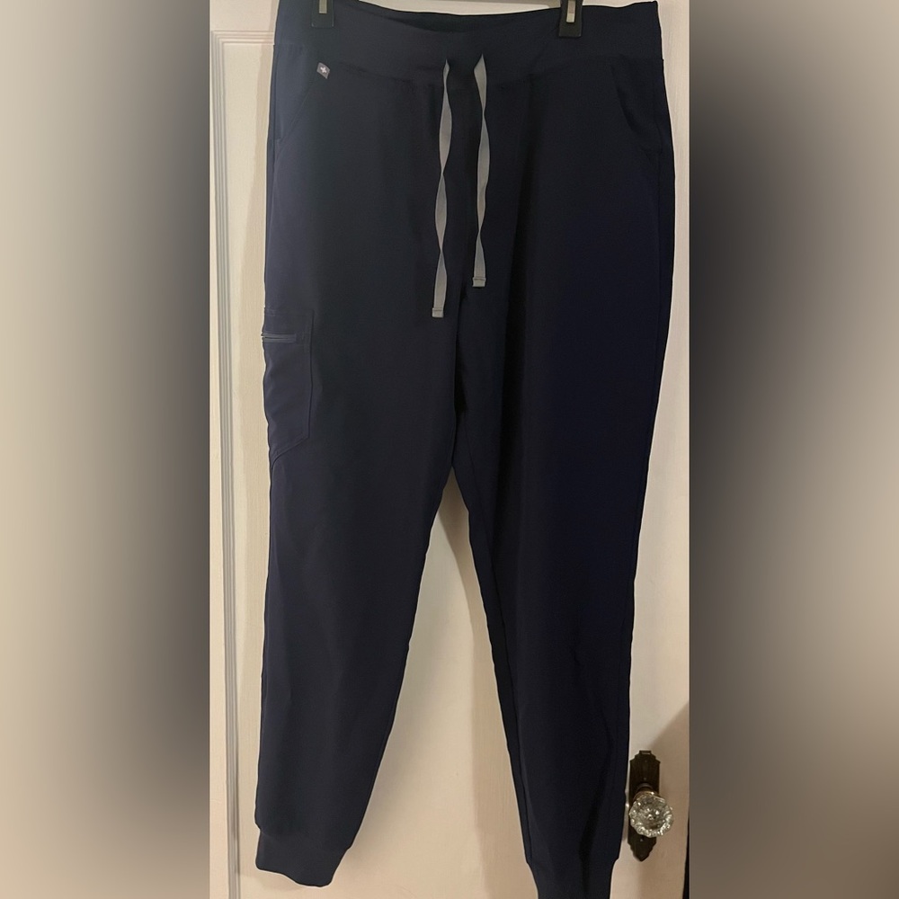 Figs scrub pants